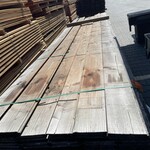 Ca. 80x Douglas Wisselsponning, 18x190mm, lengte 500cm